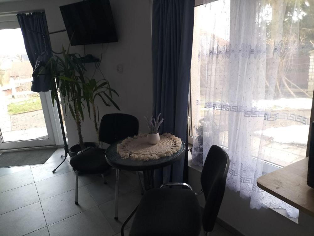 Ferienwohnung Max Zuckau Exterior foto